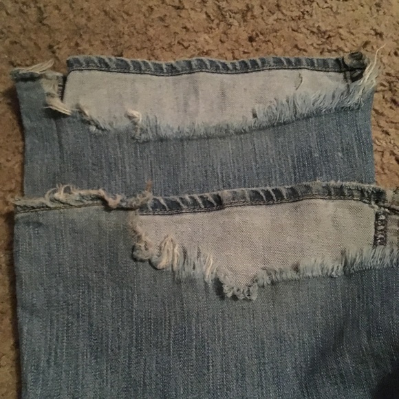 Silver Jeans Tuesday Flare Distressed Denim - Picture 5 of 6